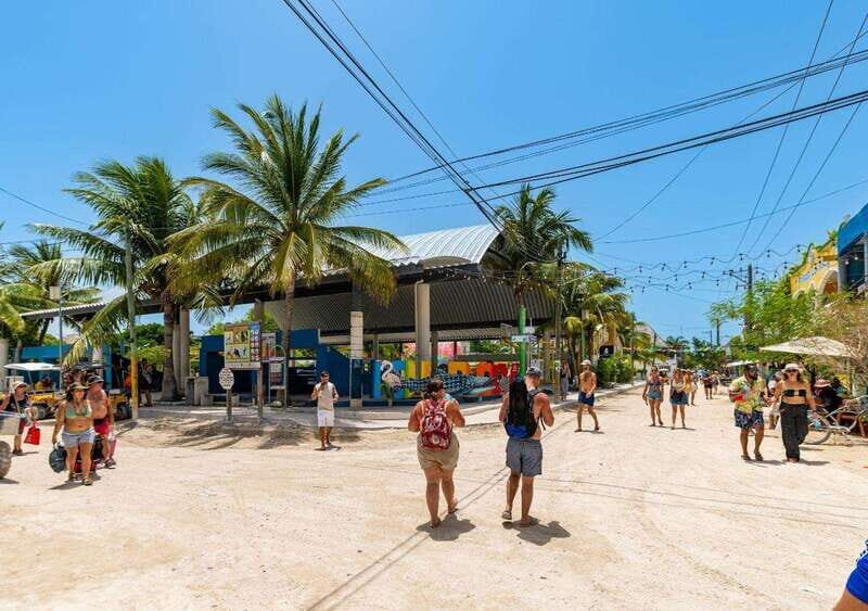 Holbox: Full-Day Tour to 2 islands, cenote & lunch included - In-Depth Look at the Experience