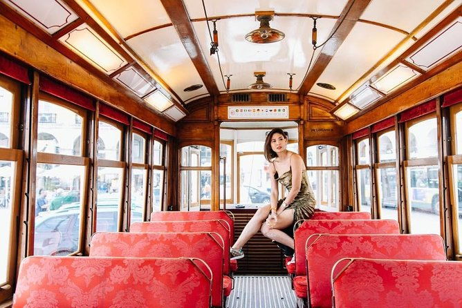 holiday-photo-shoot-with-lisbon-photographer