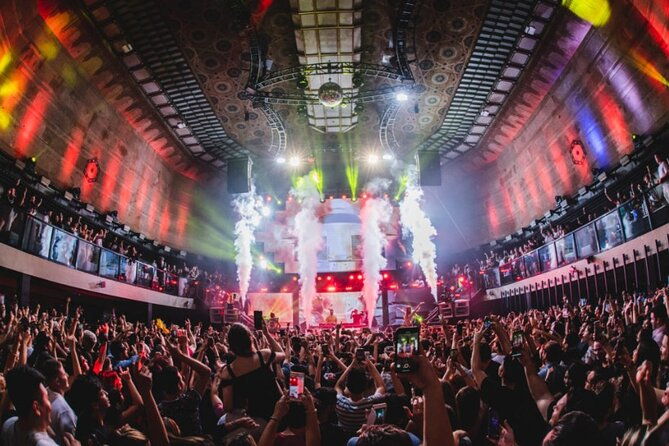 hollywood-club-crawl-in-los-angeles