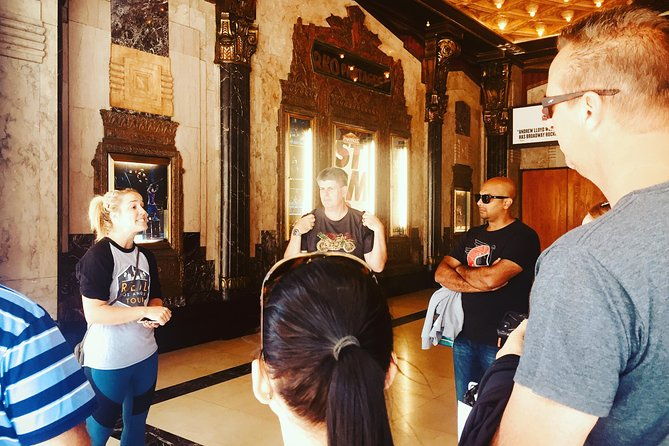 hollywood-downtown-la-full-day-walking-metro-tour