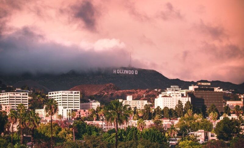 hollywood-haunted-walking-tour-true-crime-creepy-tales