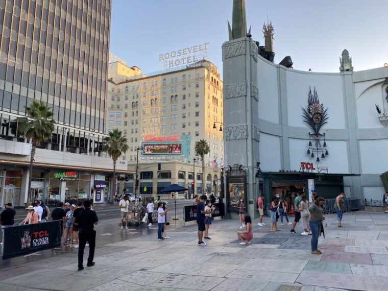 hollywood-haunted-walking-tour-true-crime-creepy-tales