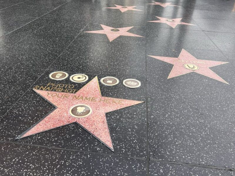 hollywood-make-your-own-star-walk-of-fame-photo-experience