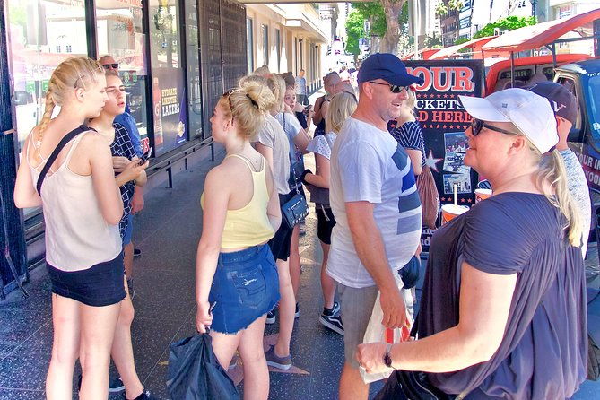 hollywood-open-air-bus-tours-to-celebrity-homes-beverly-hills