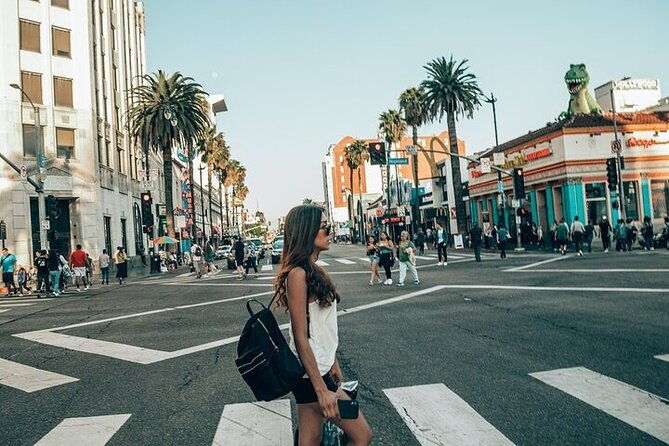 hollywood-sign-hike-epic-views-of-los-angeles-and-film-studios