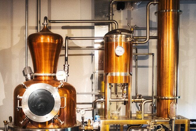 holyrood-distillery-gin-tasting-and-cocktail-making-experience-2