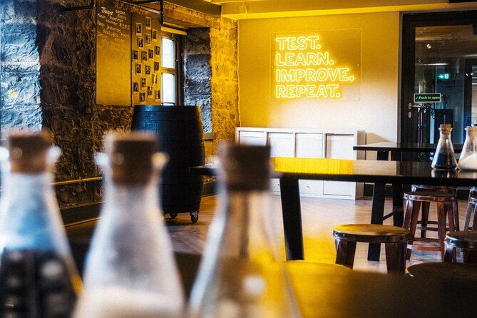 holyrood-distillery-gin-tasting-and-cocktail-making-experience-2