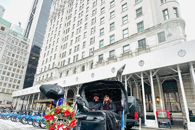 home-alone-2-and-elf-tour-in-central-park