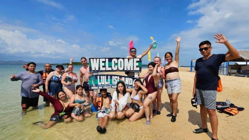 honda-bay-island-hopping-cowrie-island