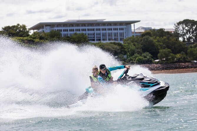Honey Ryder Sunrise Jet Skiing in Darwin - FAQs About Honey Ryder Sunrise Jet Skiing in Darwin