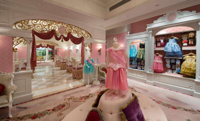 hong-kong-disneyland-bibbidi-bobbidi-boutique-package