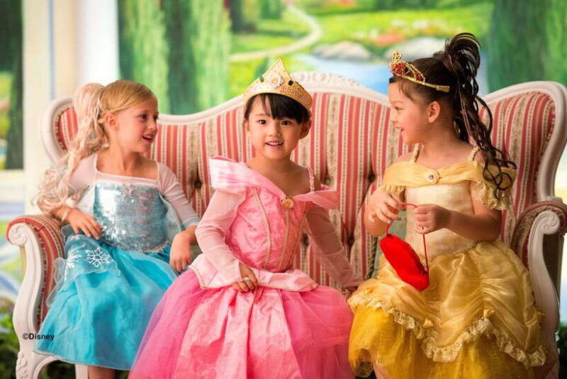 hong-kong-disneyland-bibbidi-bobbidi-boutique-package