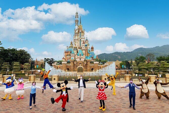 Hong Kong Disneyland Park Ticket - The Visitor Experience: Pros and Cons