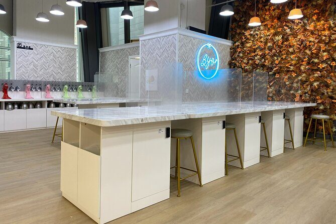 Hong Kong gourmet baking experience class: Hong Kong-style egg tart + custard mooncake - The Experience on a Practical Level