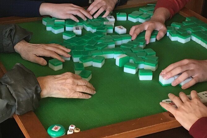 Hong Kong Mahjong and Food Experience - Key Points