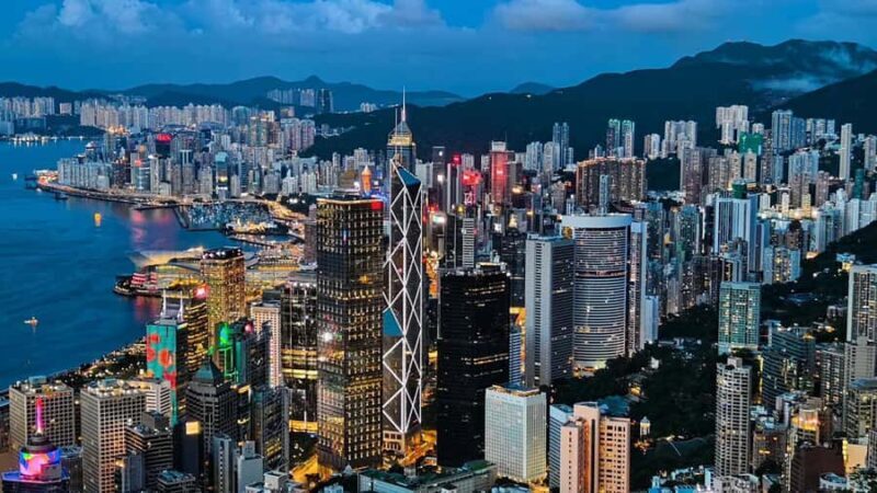 Hong Kong: Night Cruise & Buffet Dinner with Hotel Pickup - Who Is This Tour Best For?