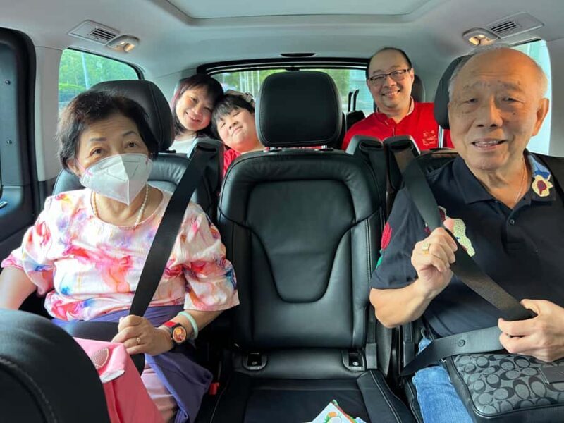 Hong Kong: Private City Highlights Tour with Car - Why Choose the Private Car Tour in Hong Kong?