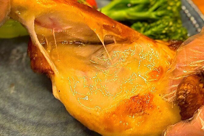 Hong Kong Private Night : Yacht + Dinner + Lights Show (15pax) - FAQs