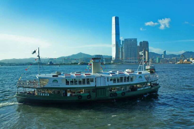 hong-kong-victoria-harbour-star-ferry-day-cruise