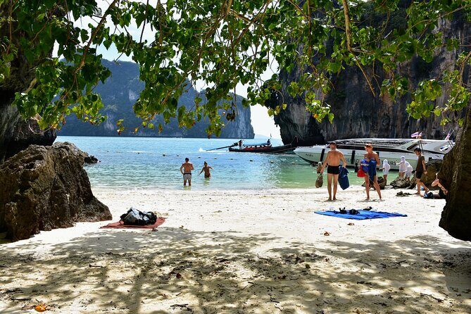 Hong & Paradise Island Maritime Odyssey by Speedboat from Krabi - Key Points