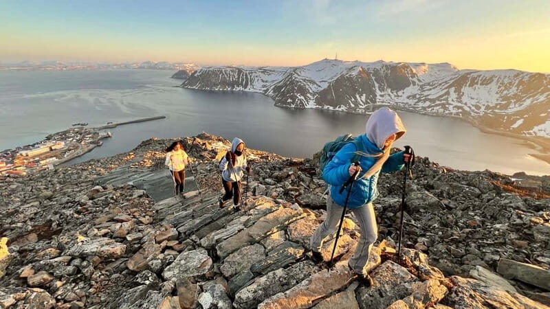 Honningsvåg: Hiking Tour. Arctic Ocean Views from Mountains - The Sum Up