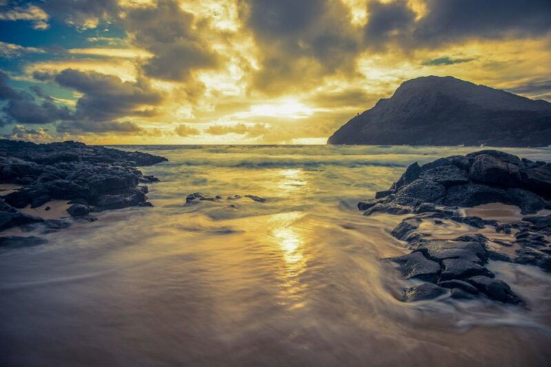 honolulu-3-hour-sunrise-photos-tour-with-malasadas