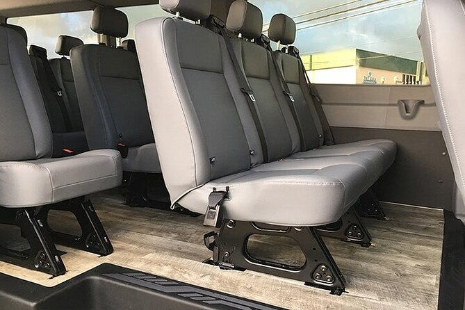honolulu-airport-ko-olina-hotels-private-transfer-by-passenger-van14-ppl