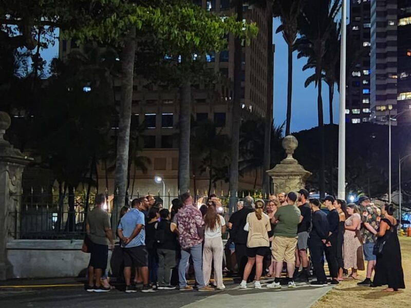 honolulu-downtown-ghostly-night-marchers-walking-tour
