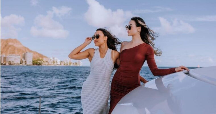 honolulu-island-jewel-luxury-catamaran-charter