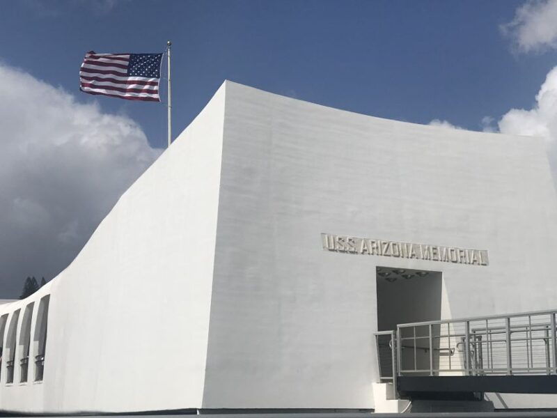 honolulu-pearl-harbor-uss-arizona-memorial-and-city-tour