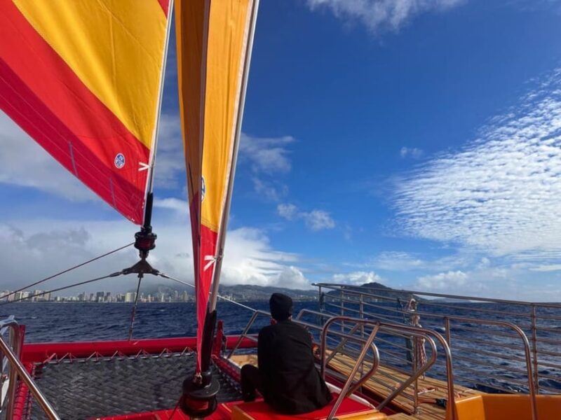 Honolulu: South Shore Open Sail - Why the South Shore Open Sail Stands Out