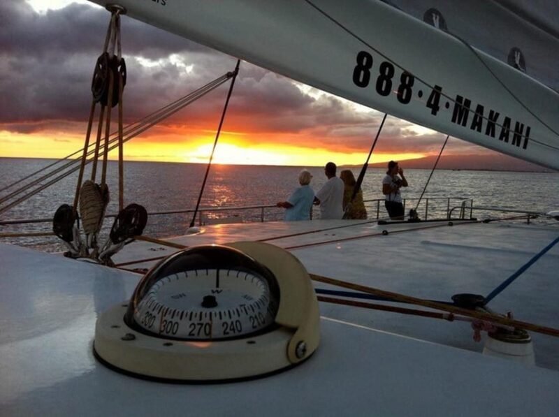 Honolulu Sunset Sail - Key Points  