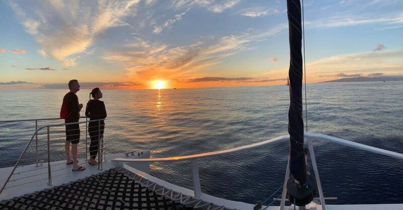 honolulu-sunset-sail
