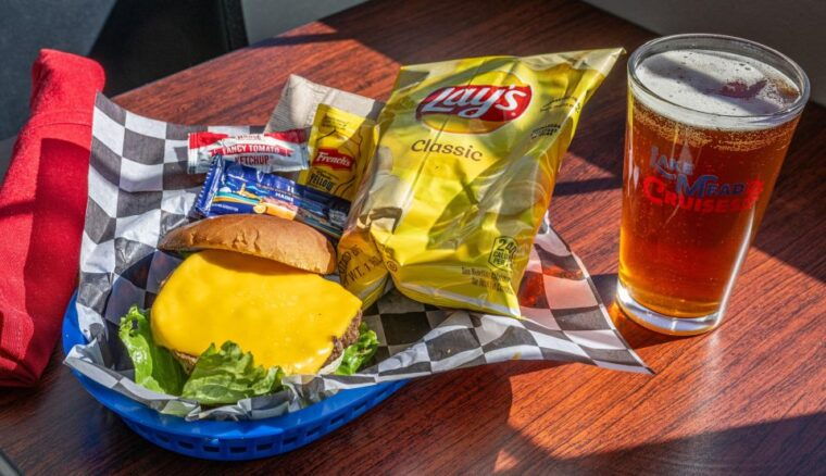 hoover-dam-90-minute-midday-sightseeing-cruise