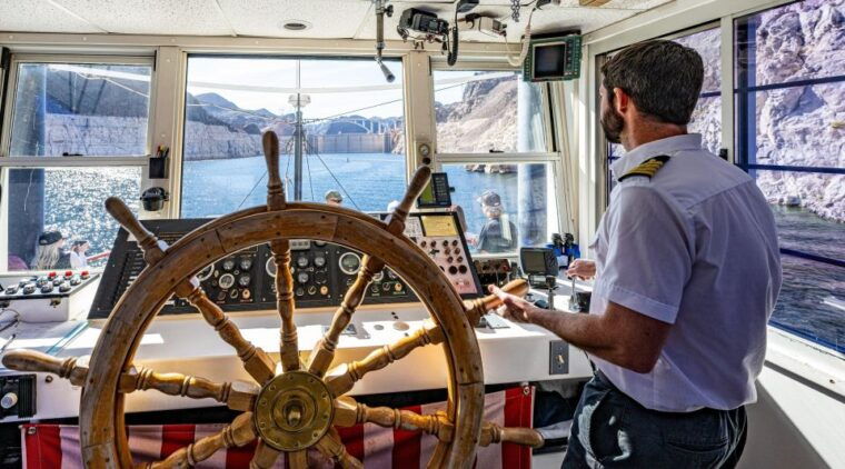 hoover-dam-90-minute-midday-sightseeing-cruise