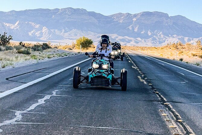 hoover-dam-self-guided-tour-on-a-canam-trike