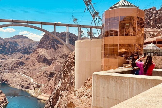 hoover-dam-small-group-express-tour-from-las-vegas