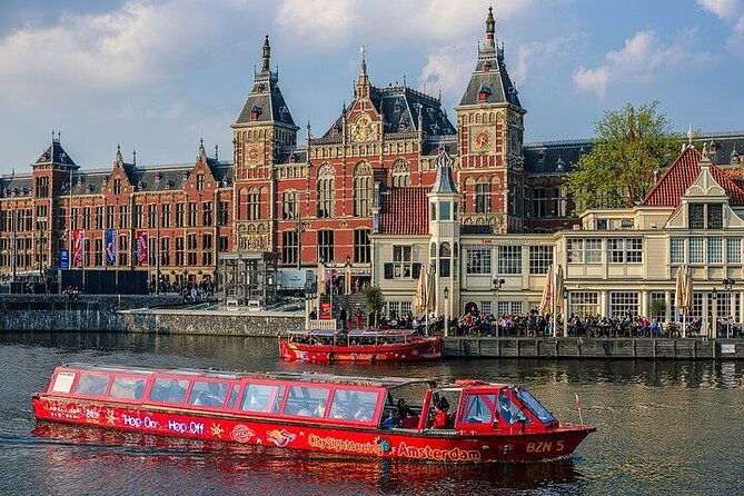 hop-on-hop-off-amsterdam