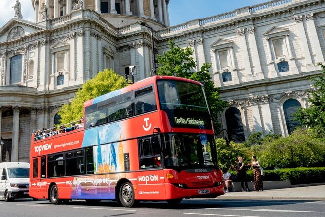 hop-on-hop-off-bus-tour-24h