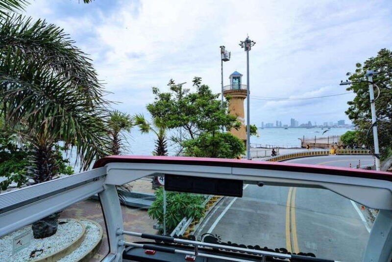 hop-on-hop-off-bus-tours-and-nongnooch-pattaya-combo