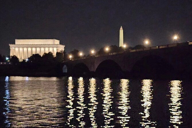 hop-on-hop-off-sightseeing-tour-of-washington-dc