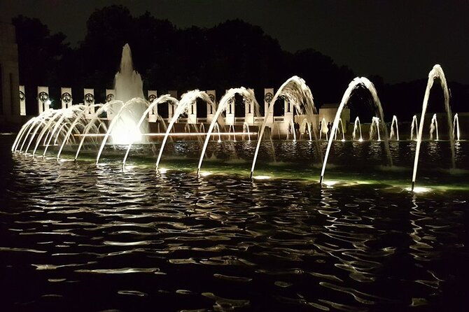 hop-on-hop-off-sightseeing-tour-of-washington-dc