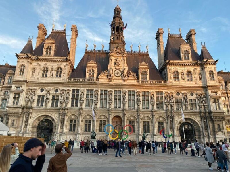 hop-on-paris-city-highlights-tour-in-a-comfortable-minivan