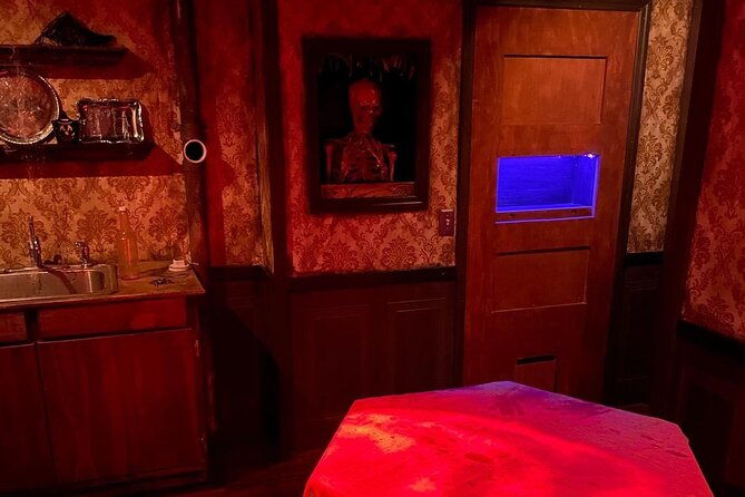 horror-on-hallows-eve-2
