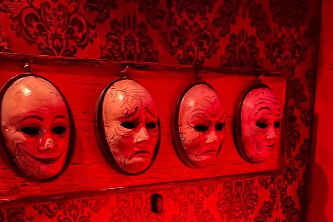 horror-on-hallows-eve-2