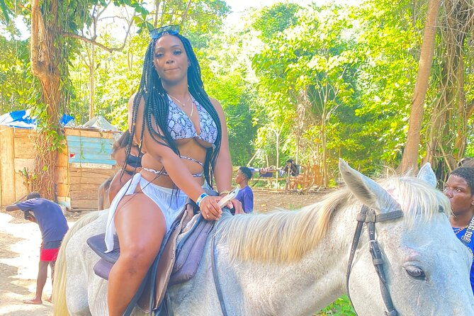 horse-back-riding-and-blue-hole-from-montego-bay