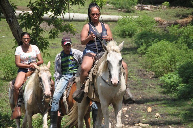 horse-back-riding-punta-cana-bavaro