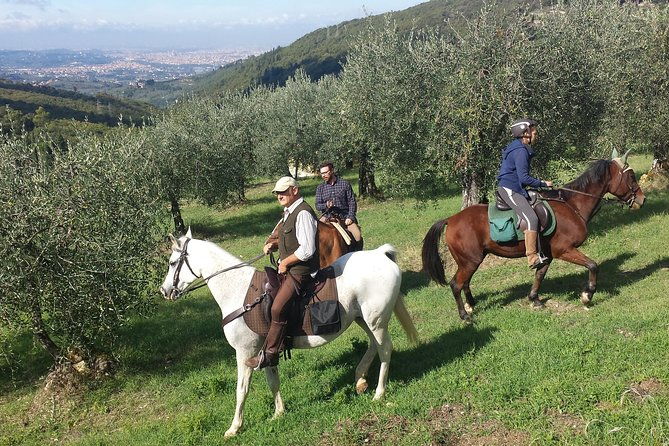 horse-ride-olive-oil-and-local-foods-tasting-in-a-tuscan-farm