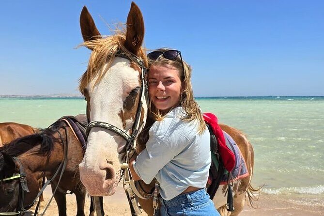 Horse riding Adventure on the Sea with Transfer in Hurghada - FAQs