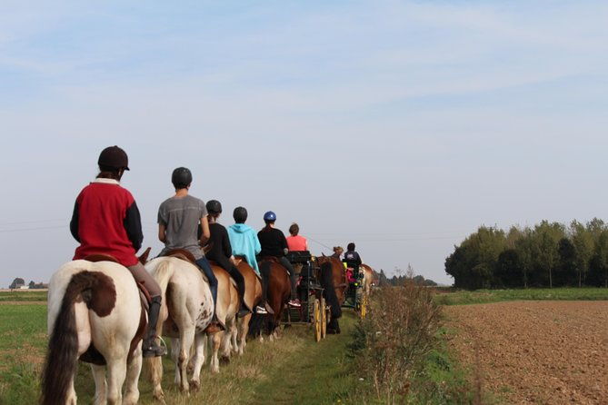 horse-riding-in-the-french-countryside
